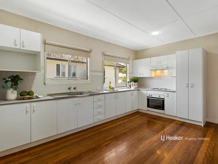 Fifth view of Homely house listing, 42 Canterbury Street, Mount Gravatt East QLD 4122