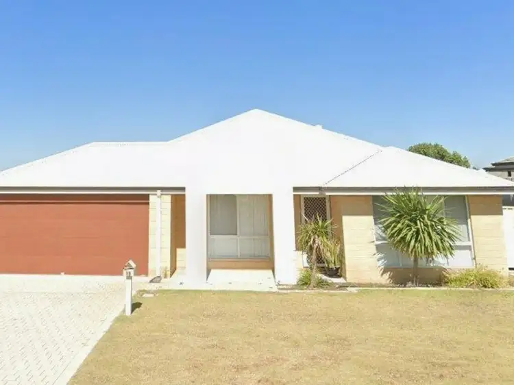 10 Romeo Pass, Wandina WA 6530