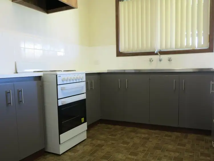 Second view of Homely house listing, 17 Zeewyck Court, Mahomets Flats WA 6530