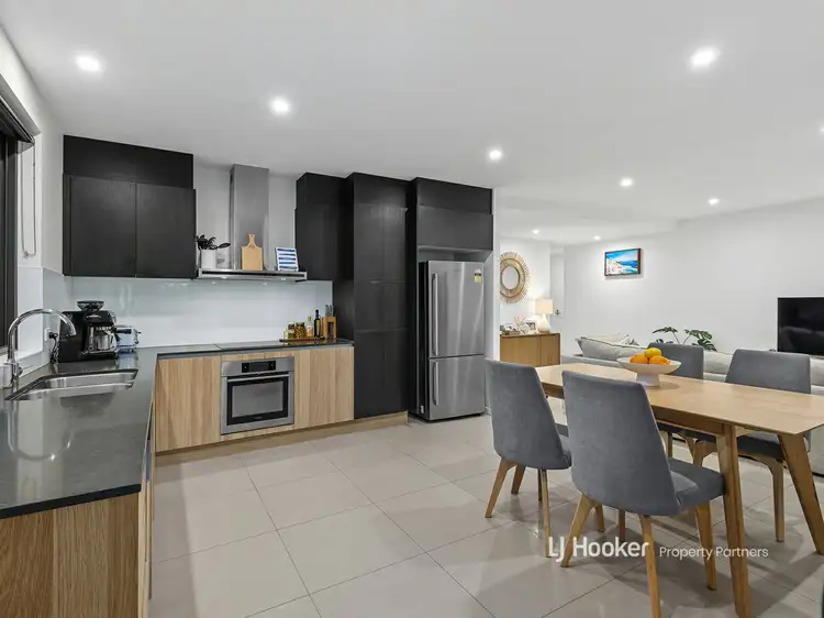 Fifth view of Homely apartment listing, 306/17 View Street, Mount Gravatt East QLD 4122