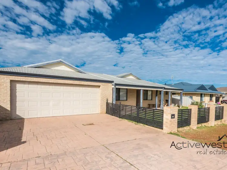 14 Sander Street, Tarcoola Beach WA 6530