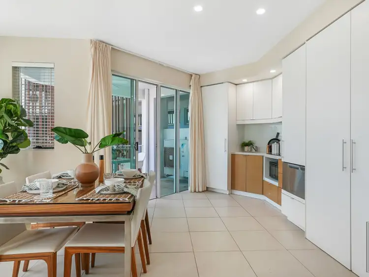 Sixth view of Homely unit listing, Unit 18/199-201 Lake Street, Cairns North QLD 4870