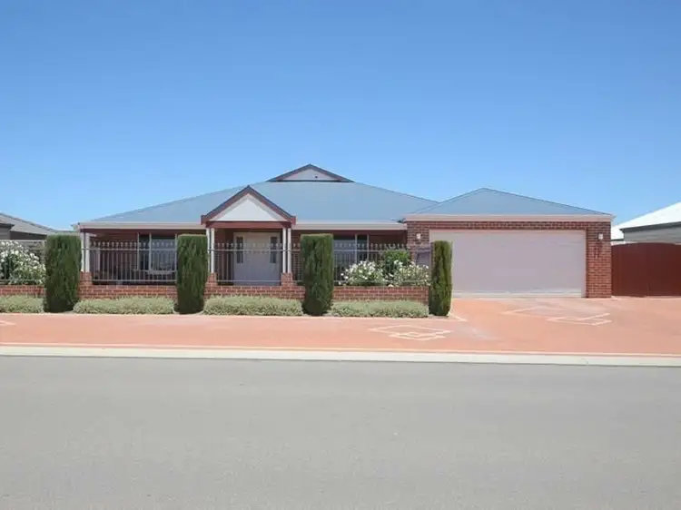 21 Awanui Street, Wandina WA 6530
