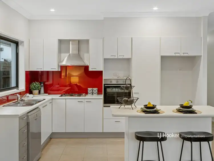 Second view of Homely house listing, 30 Aldea Place, Stretton QLD 4116