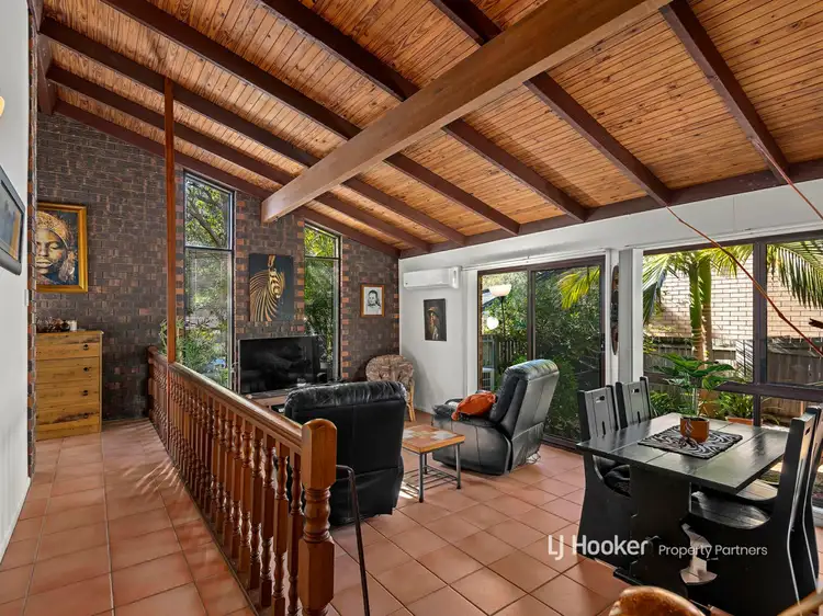 19 Nubara Street, Mansfield QLD 4122