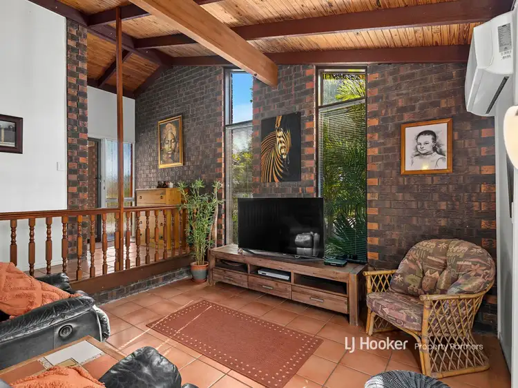 Fourth view of Homely house listing, 19 Nubara Street, Mansfield QLD 4122