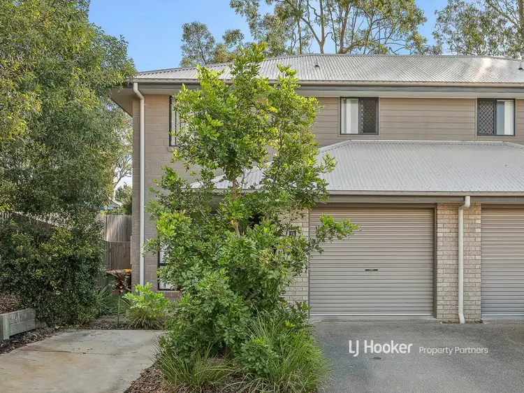 8 Wattlebrush Court