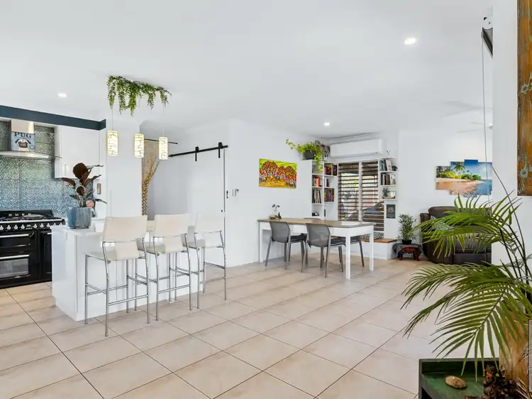 13 Magnolia Street, Holloways Beach QLD 4878