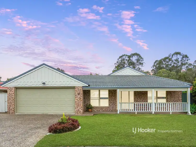 52 Swan Lake Crescent, Calamvale QLD 4116