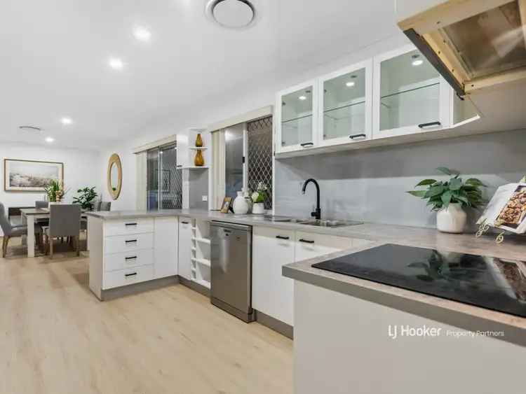 Fifth view of Homely house listing, 8 Wild Cotton Close, Kuraby QLD 4112