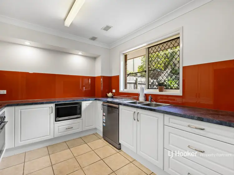 Fifth view of Homely townhouse listing, 14/2 Corella Place, Runcorn QLD 4113