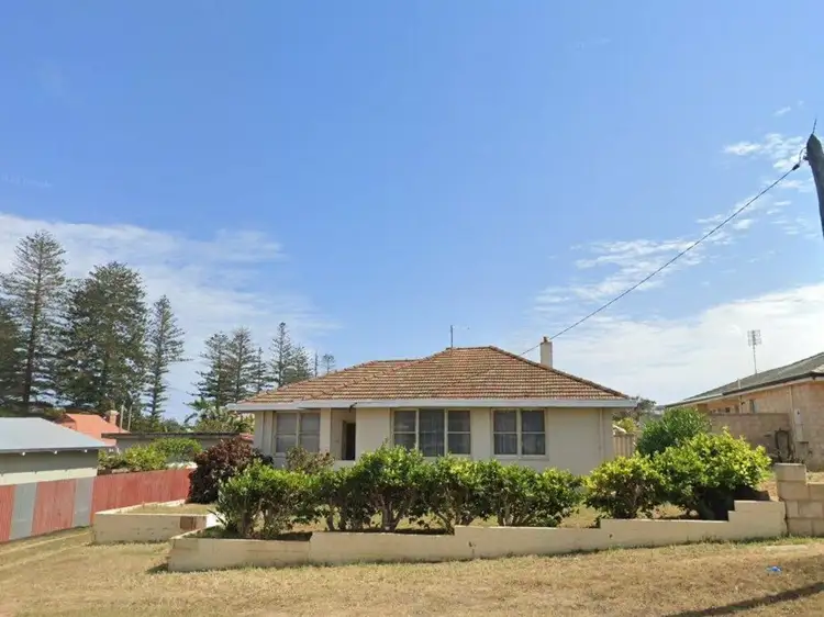 5 Elizabeth Street, Geraldton WA 6530