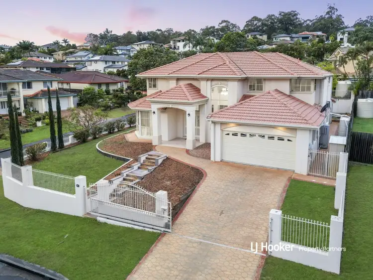 16 Golden Rain Place, Stretton QLD 4116