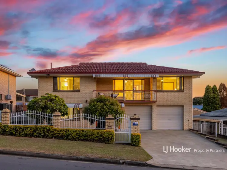 Main view of Homely house listing, 4 Shirland Street, Macgregor QLD 4109