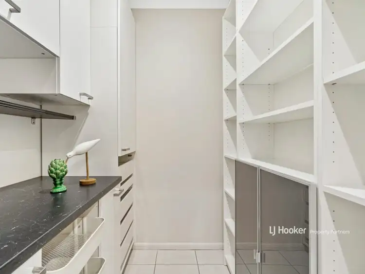 Sixth view of Homely house listing, 2 Harvey Place, Calamvale QLD 4116