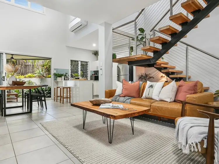 2/1 Pfeiffer Place, Smithfield QLD 4878