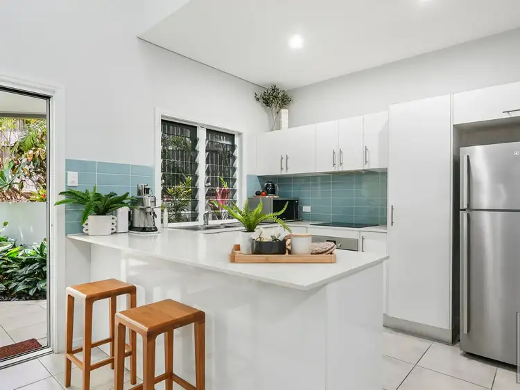 Fifth view of Homely townhouse listing, 2/1 Pfeiffer Place, Smithfield QLD 4878