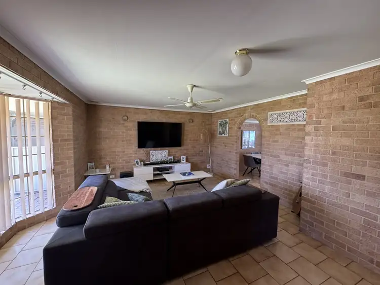 Fourth view of Homely house listing, 6 Pinyali Way, Waggrakine WA 6530