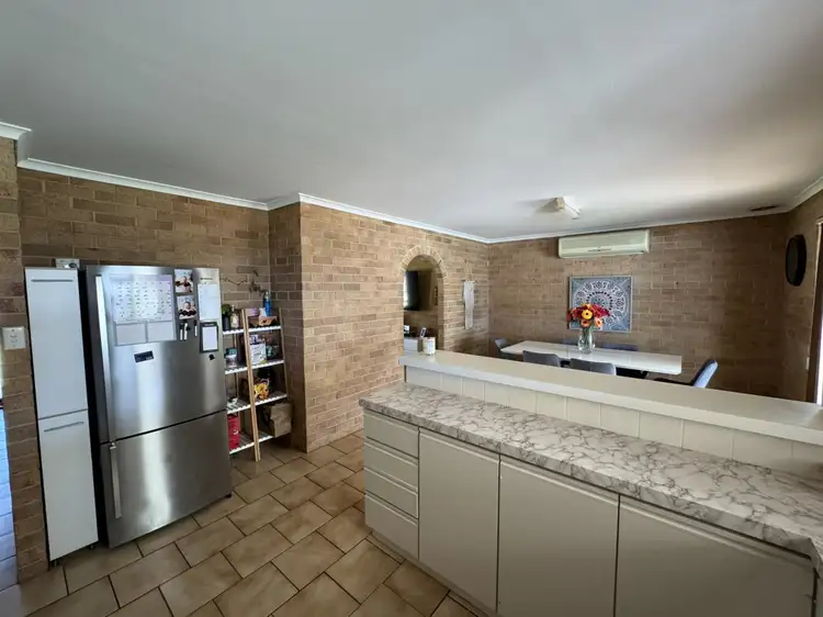 Fifth view of Homely house listing, 6 Pinyali Way, Waggrakine WA 6530