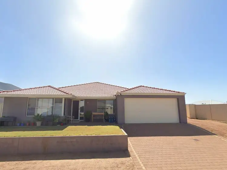 7 Ivy Way, Wandina WA 6530