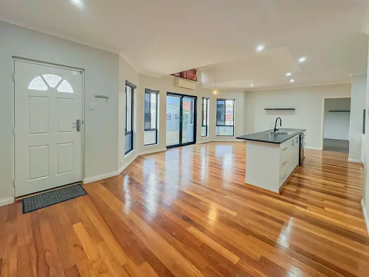 Second view of Homely house listing, 20 Wave Crest Circle, Drummond Cove WA 6532
