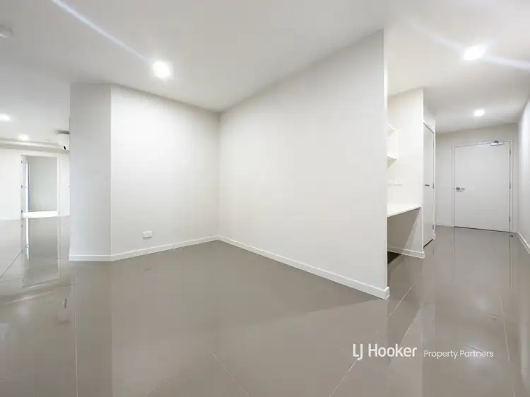 Fifth view of Homely apartment listing, 1424/1-5 Cremin Street, Upper Mount Gravatt QLD 4122