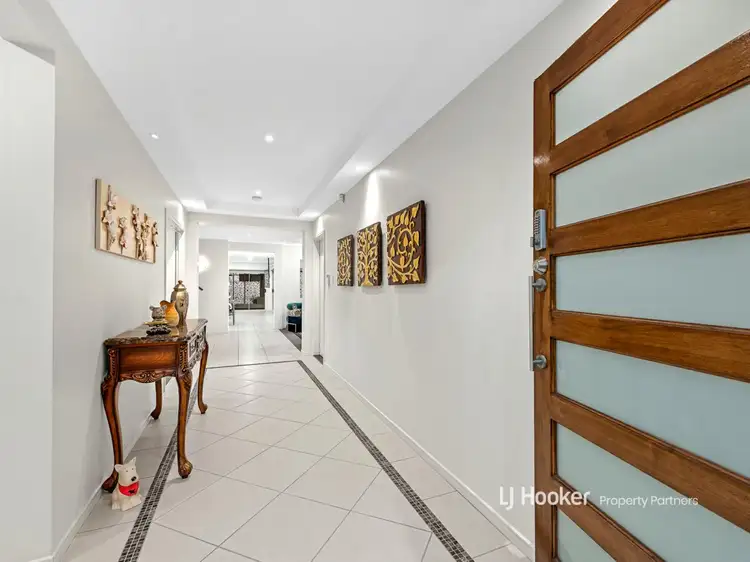 Second view of Homely house listing, 16 Wen Place, Sunnybank QLD 4109