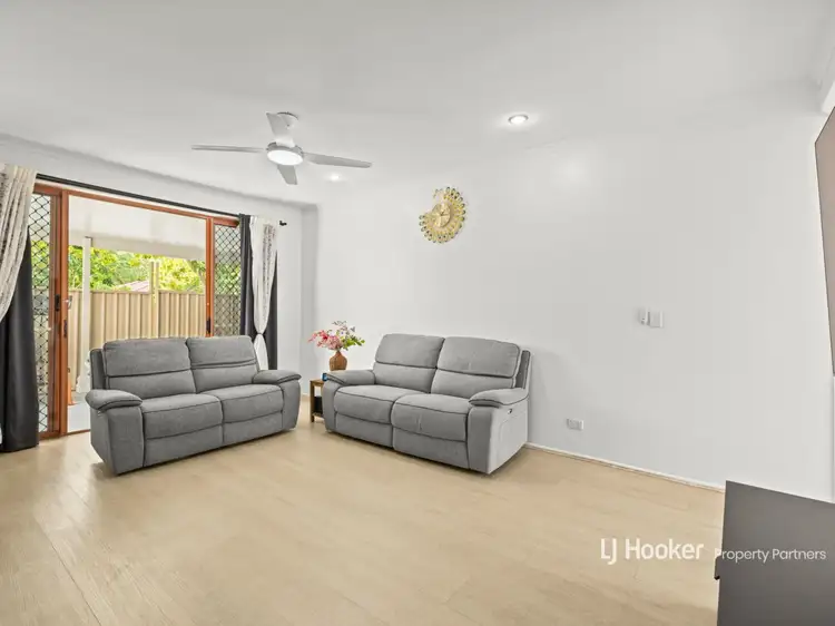 Fifth view of Homely townhouse listing, 3/52 Daw Road, Runcorn QLD 4113