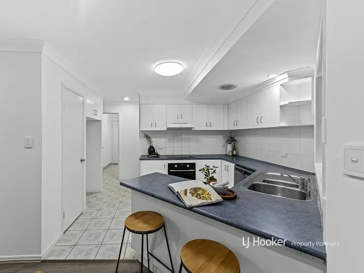 Sixth view of Homely townhouse listing, 17/16 Dellforest Drive, Calamvale QLD 4116