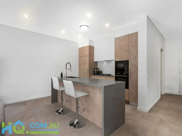 25 Regent Honeyeater Grove
