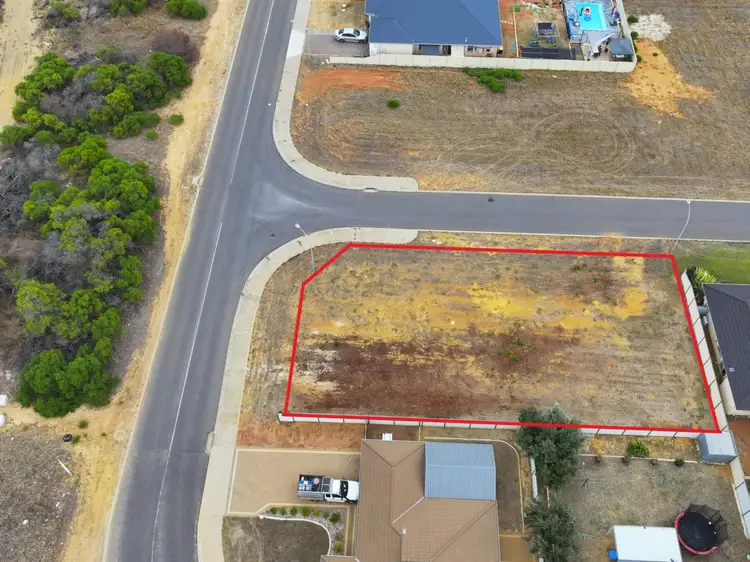 114 Moloney Street, Utakarra WA 6530