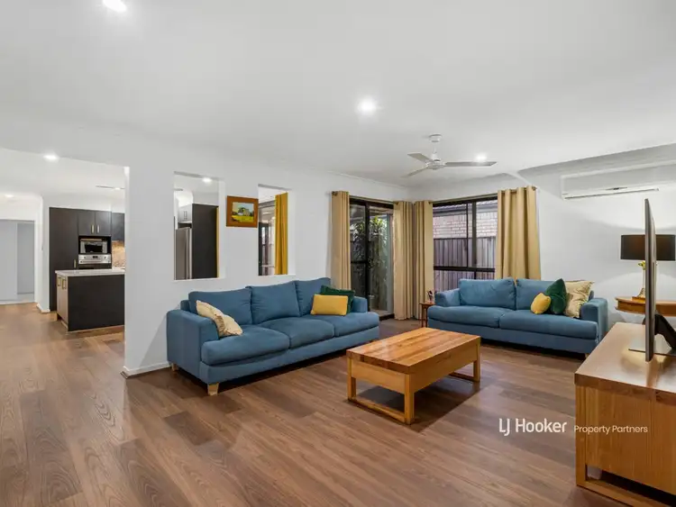 Fourth view of Homely house listing, 3 Golden Ash Court, Sunnybank Hills QLD 4109