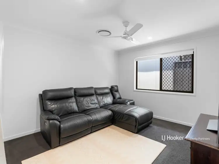 Fifth view of Homely house listing, 10 Heseltine Place, Pallara QLD 4110
