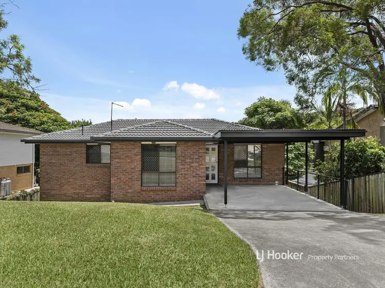 15 Arkindale Street, Nathan QLD 4111