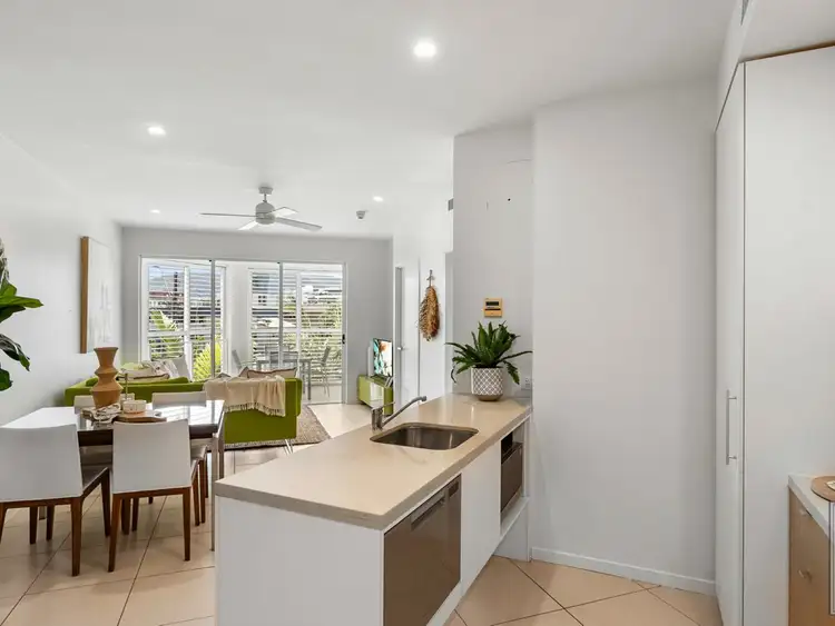 Fourth view of Homely unit listing, Unit 24/199-201 Lake Street, Cairns North QLD 4870