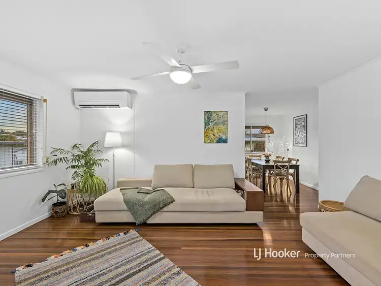 Second view of Homely house listing, 19 Danina Street, Mansfield QLD 4122