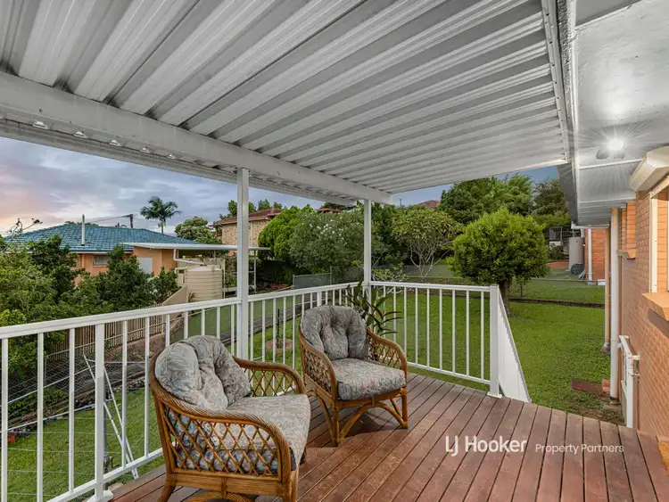 Sixth view of Homely house listing, 19 Danina Street, Mansfield QLD 4122