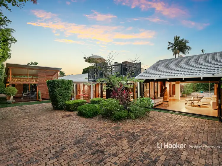 45 Faringdon Street, Robertson QLD 4109