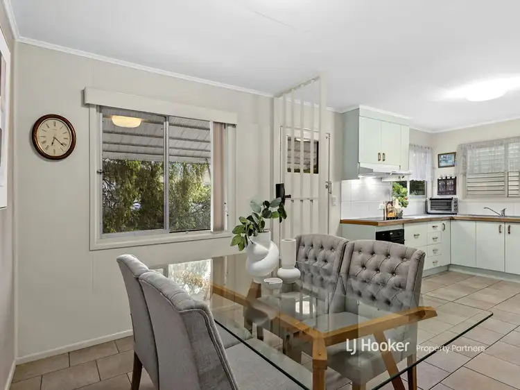 Sixth view of Homely house listing, 7 Mirang Street, Mansfield QLD 4122