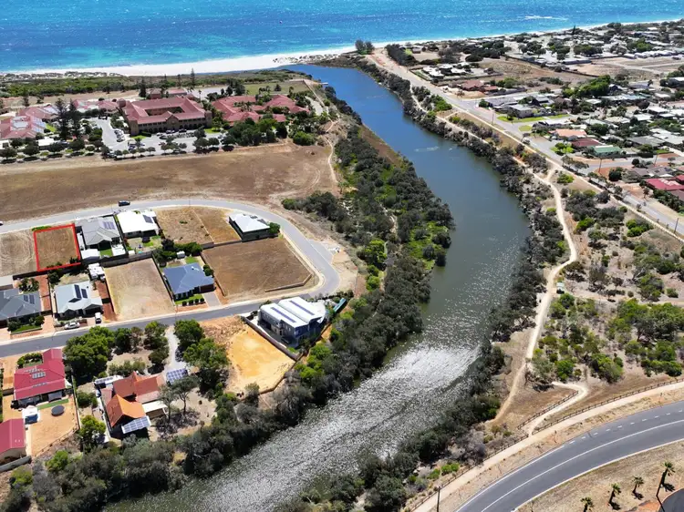 14 Edwin Crescent, Bluff Point WA 6530