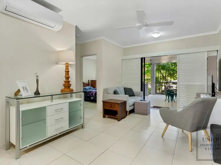 Fifth view of Homely unit listing, Unit 2/376-384 Severin Street, Parramatta Park QLD 4870