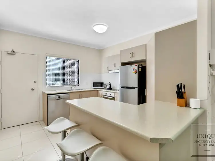 Sixth view of Homely unit listing, Unit 2/376-384 Severin Street, Parramatta Park QLD 4870