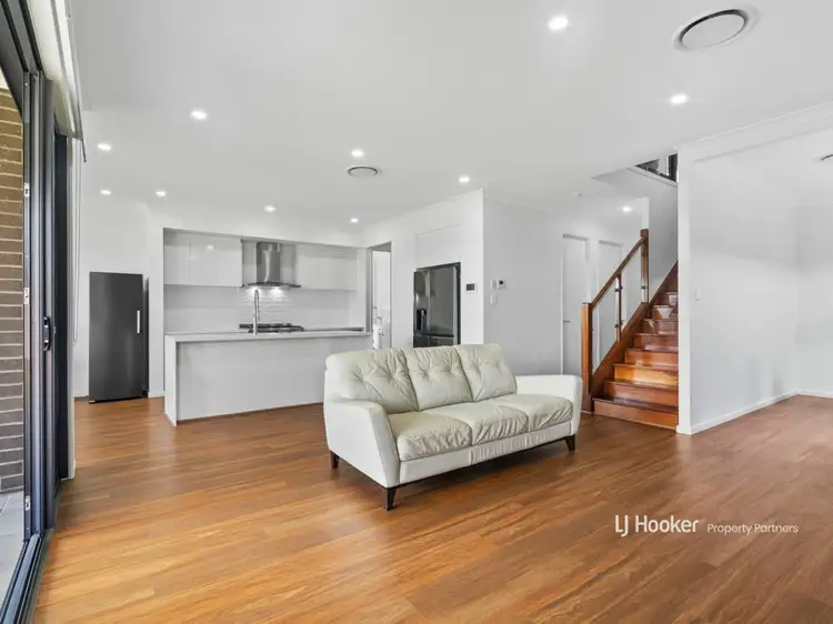 Fifth view of Homely house listing, 10 Loupos Street, Pallara QLD 4110