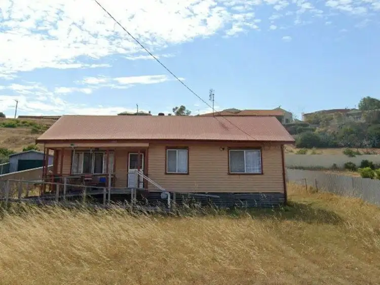 17 Gertrude Street, Geraldton WA 6530