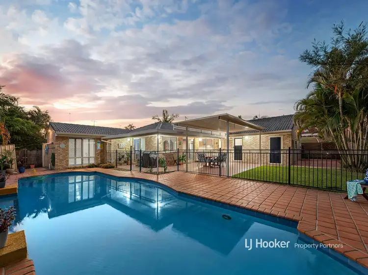 16 Andree Place