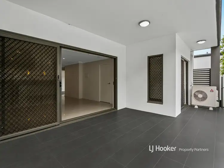 Sixth view of Homely apartment listing, 4/2 Clausen Street, Mount Gravatt East QLD 4122