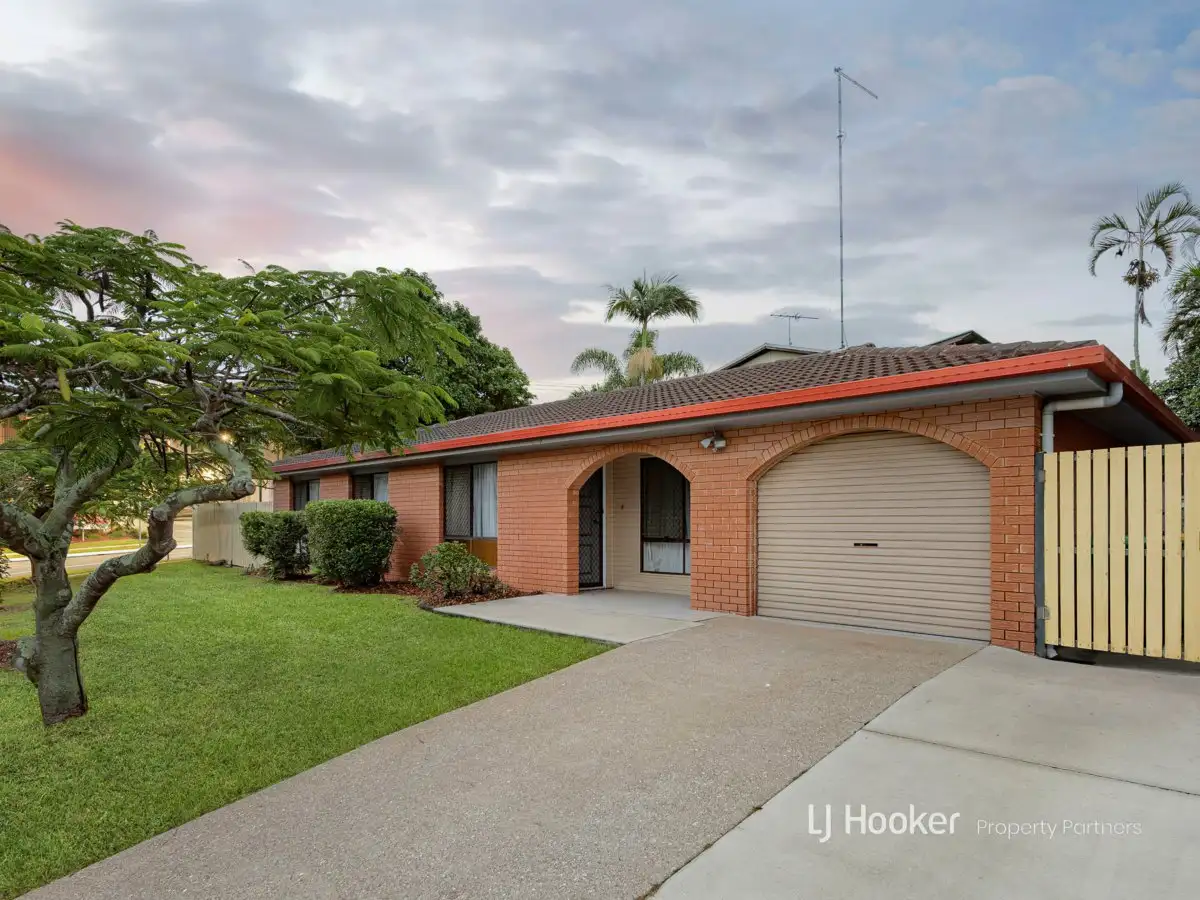 Main view of Homely house listing, 2 Knightsbridge Crescent, Rochedale South QLD 4123