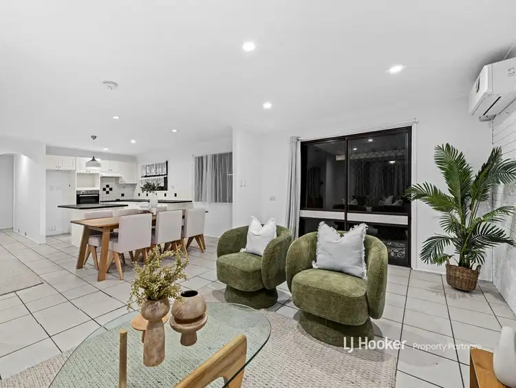 Fifth view of Homely house listing, 2 Knightsbridge Crescent, Rochedale South QLD 4123