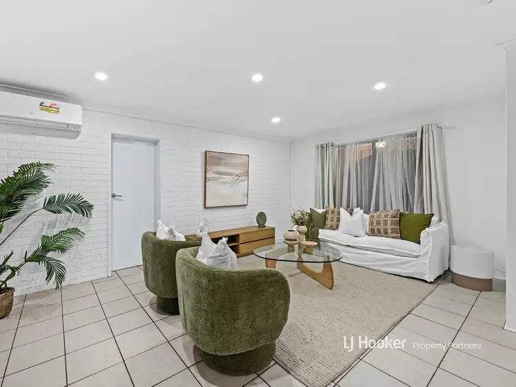 Sixth view of Homely house listing, 2 Knightsbridge Crescent, Rochedale South QLD 4123