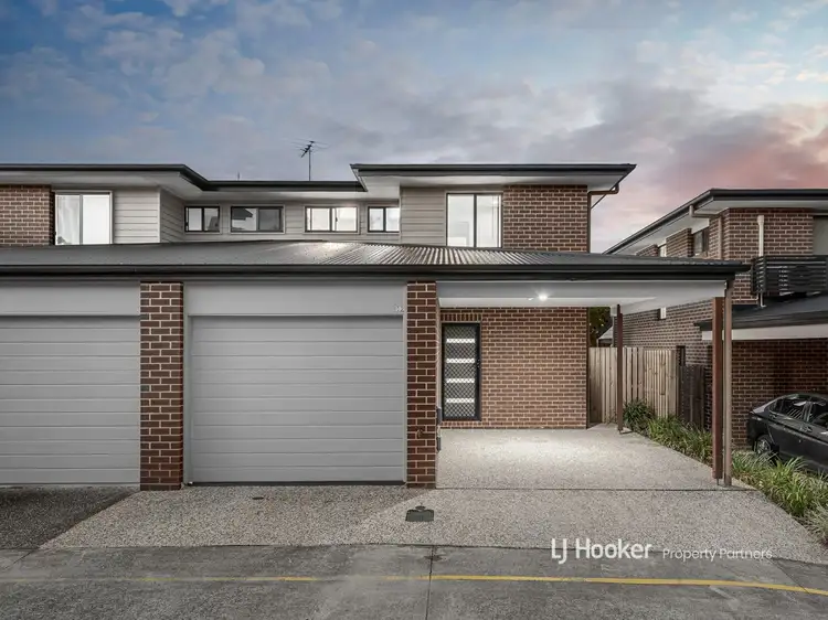 77 Menser Street